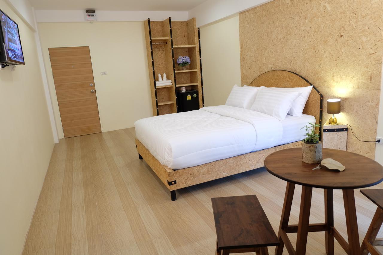 Aparthotel Area 69 à Bangkok Extérieur photo
